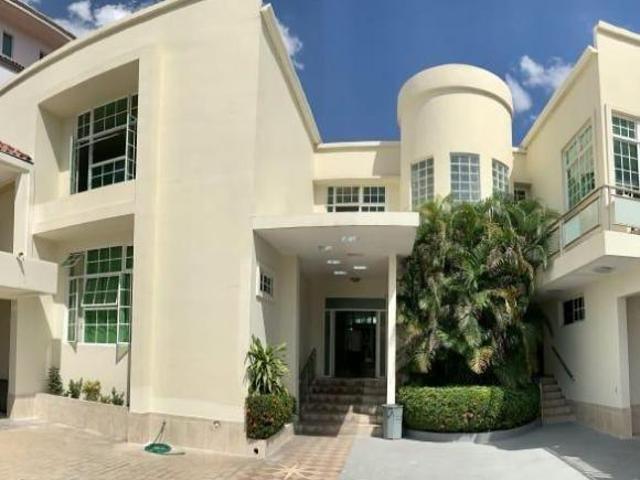 Casa en San Francisco para Uso Comercial o Residencial EPP 21 6095