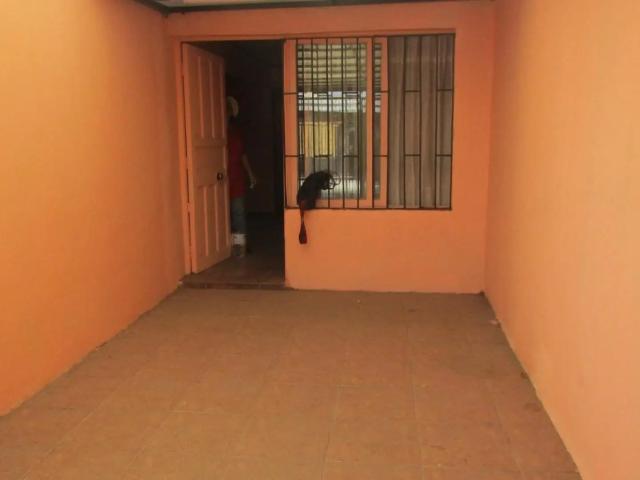 Casa en arriendo en San Joaquín, Metropolitana