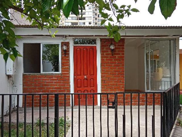 Casa en arriendo en San Miguel, Metropolitana