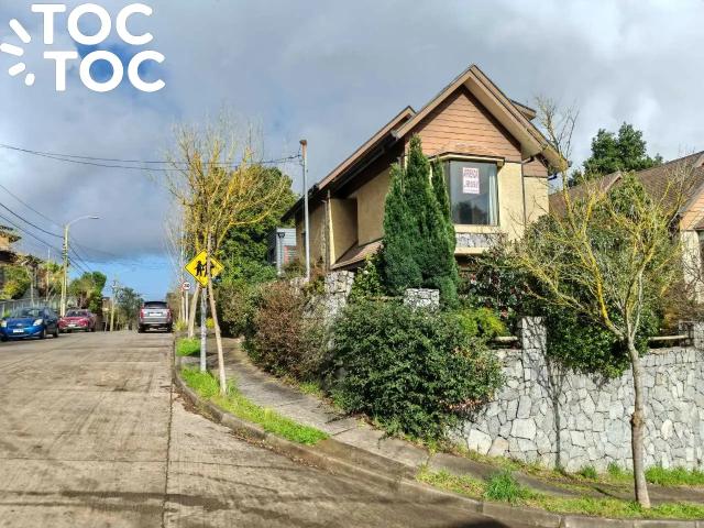 Casa en arriendo en San Pedro De La Paz, Biobío