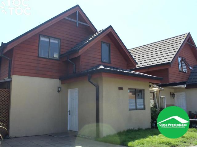 Casa en arriendo en San Pedro De La Paz, Biobío