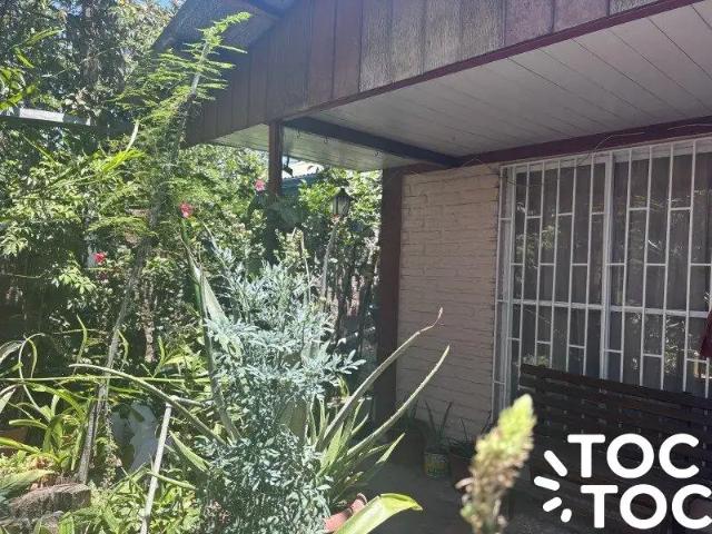 Casa en venta en Población Alto Palena, Provincia de Santiago