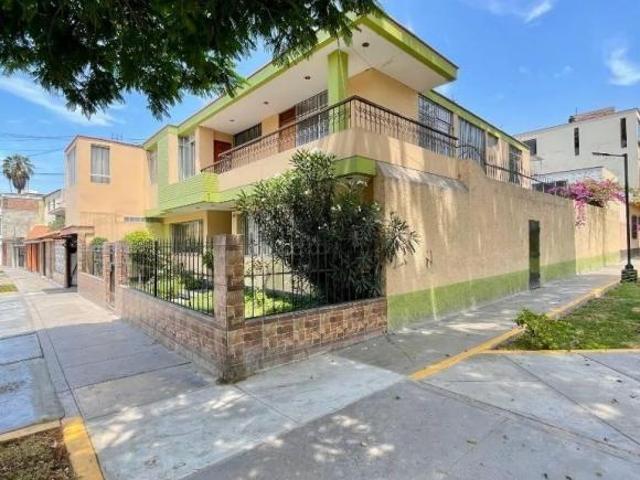 Casa alquiler en La Victoria, Lima Metropolitana