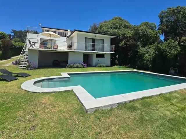 Casa en arriendo en Santo Domingo, Valparaíso