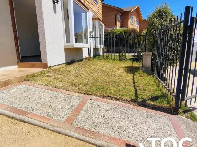 Casa en arriendo en Santo Domingo, Valparaíso