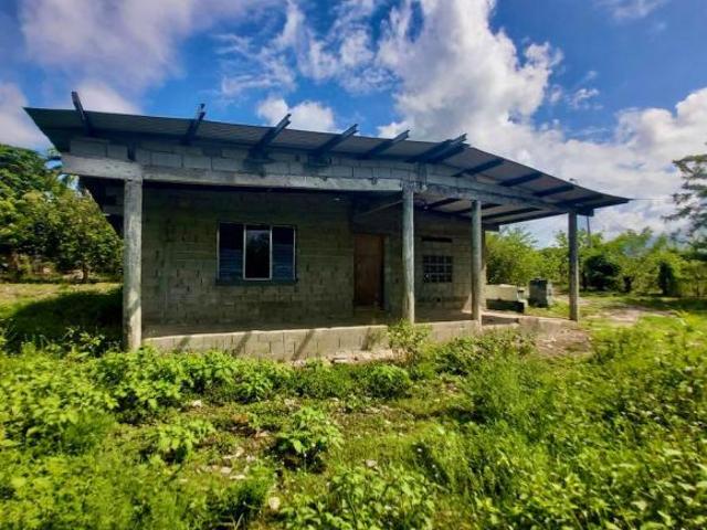 CASA EN TERRENO AMPLIO EN RIO HATO