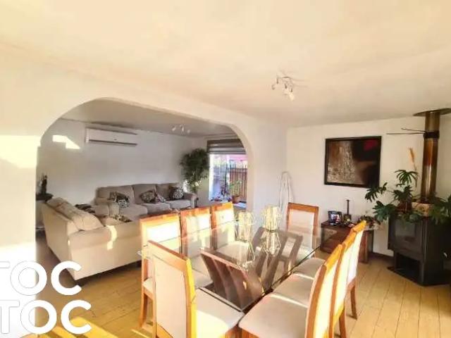 Casa en arriendo en Tiltil, Metropolitana