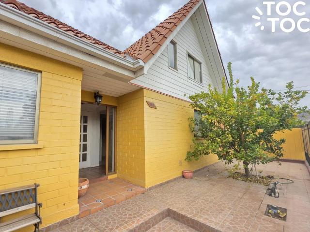 Casa en arriendo en Tiltil, Metropolitana
