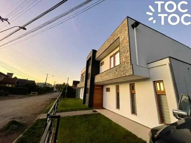 Casa en arriendo en Tomé, Biobío
