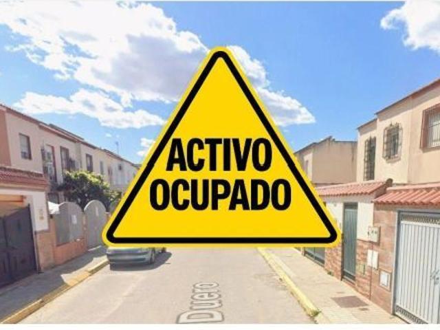 Casa en venta en Umbrete, Andalucía