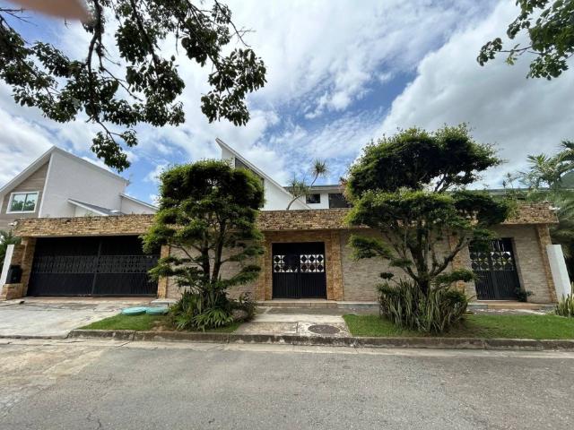 Casa en venta en Altos De Guataparo, Valencia