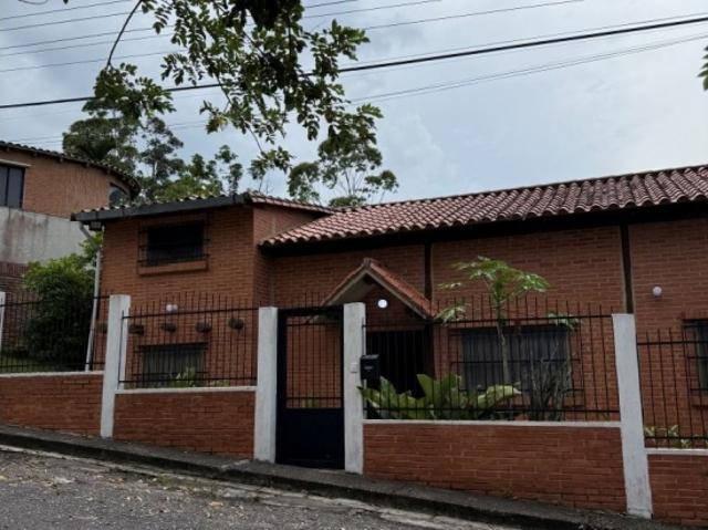 Casa en venta en La Entrada, Carabobo