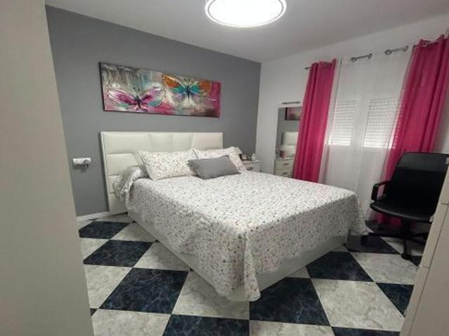 Casa en venta en Barriada Madres Carmelitas, Utrera