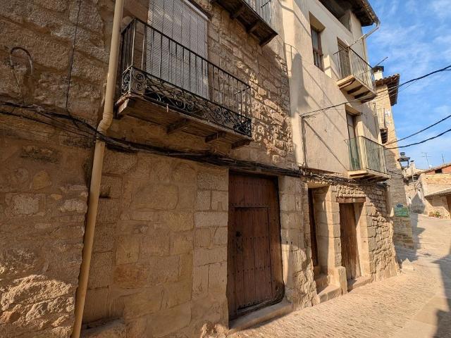 Casa en venta en Valderrobres