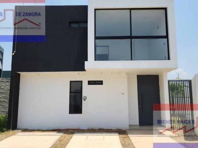 Casa en venta en Zamora, Michoacán