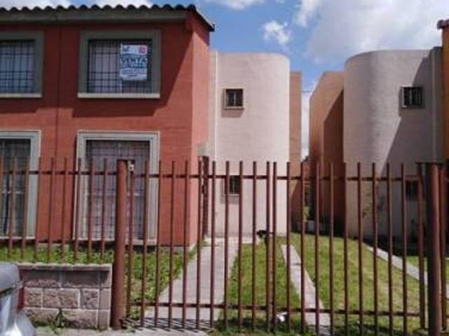 Casa En Venta, 4 Recamaras, Semi Equipada Con Jardín, Hacienda Del Bosque Casa En Venta, 4 Recamaras, Semi Equipada Con Jardín, Hacienda Del Bosque