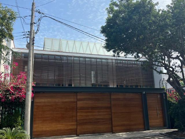 Casa venta en Miraflores