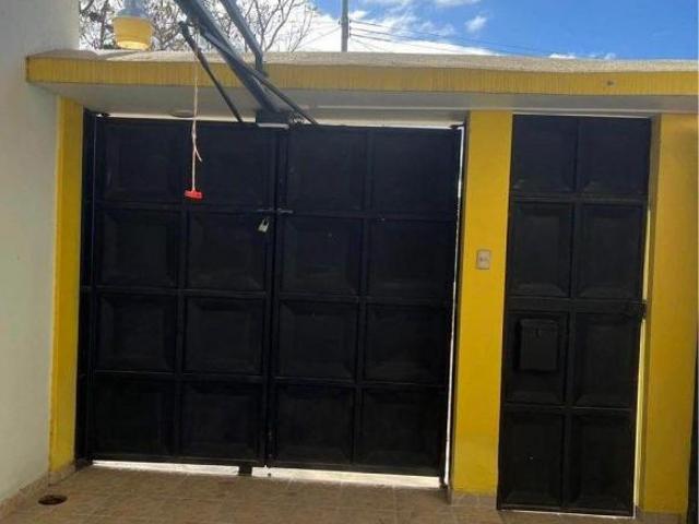 Casa en venta en San Bartolo Coyotepec, Oaxaca