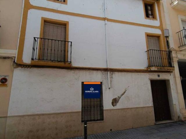 Casa en venta en Cabra, Andalucía