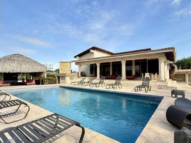 Casa en venta en Miranda
