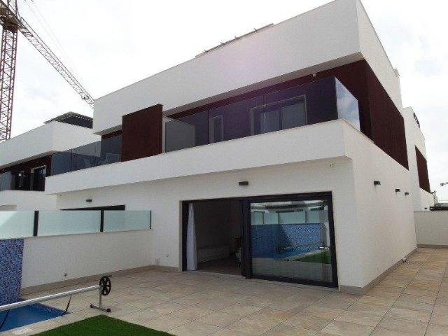 Casa en venta en Guardamar Del Segura, Valencia