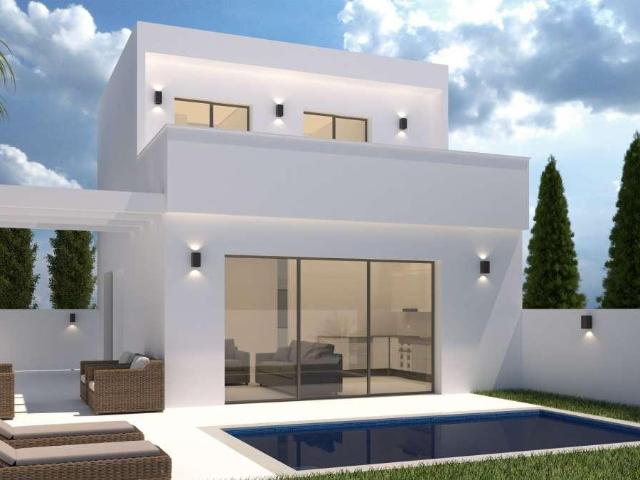 Casa en venta en Orihuela, Valencia
