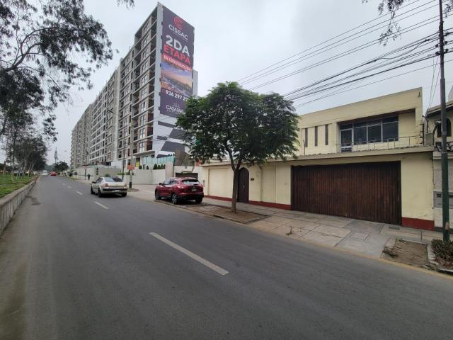 Terreno venta en Santiago De Surco, Lima Metropolitana