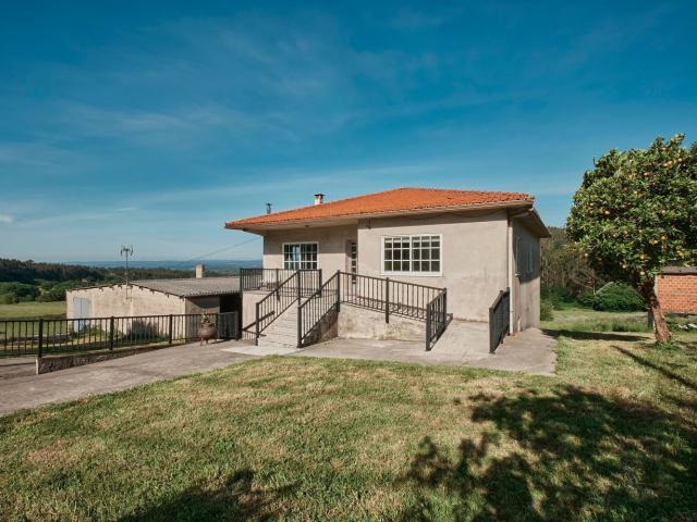 Casa en venta en Folgoso, A Coruña