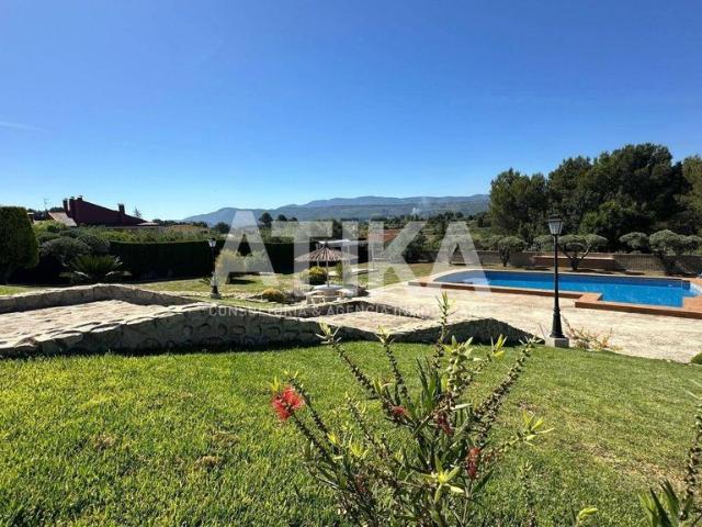 Casa en venta en la Vall d'Albaida, Valencia