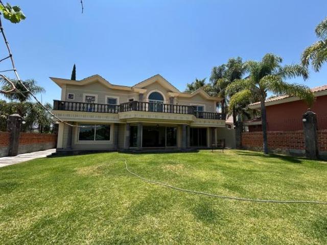 Casa En Condominio en venta en Tlajomulco De Zúñiga, Jalisco