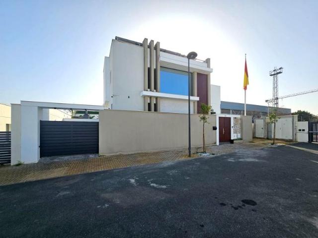 Casa en venta en Alcalá De Guadaíra, Andalucía