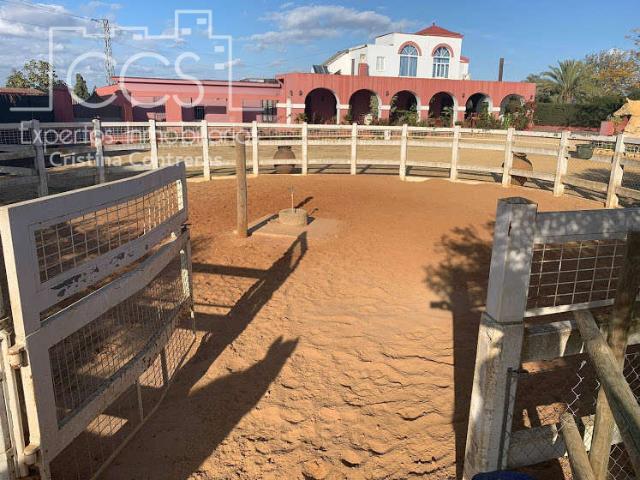 Casa en venta en Huerta de San Antonio y San Vicente, Alcalá De Guadaíra
