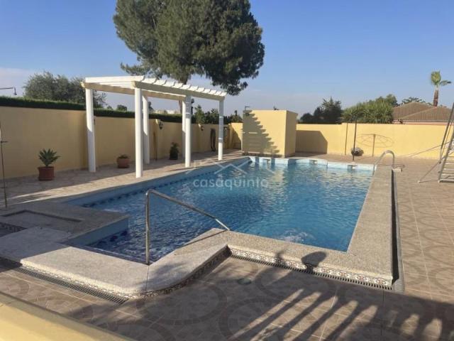 Casa en venta en El Eucaliptal, Alcalá De Guadaíra
