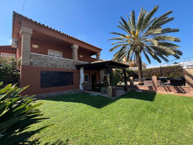 Chalet en venta en El Lagar, Valle del Guadalhorce