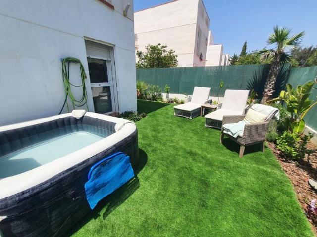 Casa en venta en Retamar, Almería