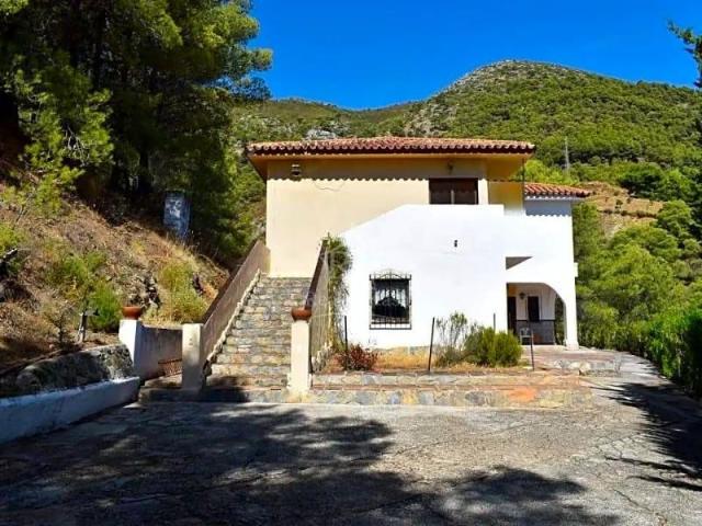 Casa en venta en Alozaina, Málaga