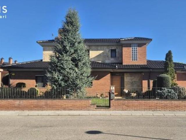 Casa en venta en Segrià, Catalunya