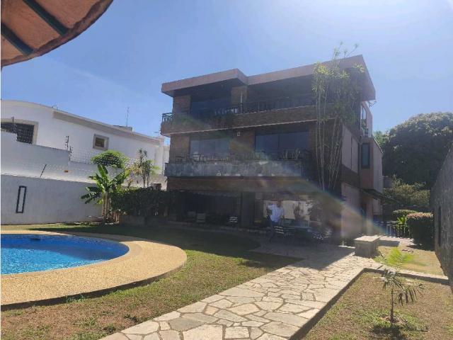 Casa en venta en Lomas Del Este, Valencia