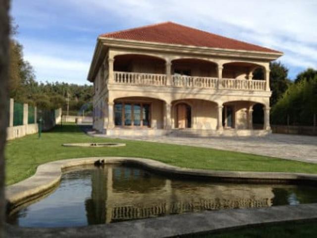 Casa en venta en Ames, Santiago