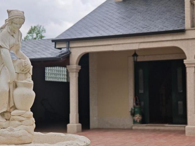 Casa en venta en Ames, Santiago