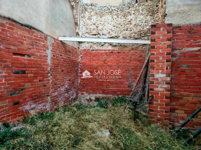 Casa en venta en les Carolines Baixes, l'Alacantí