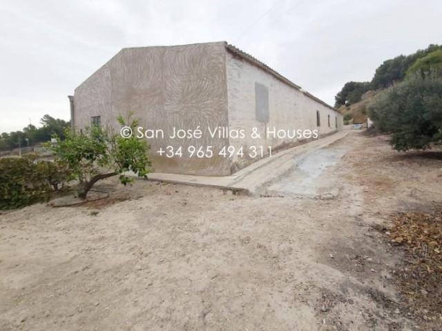 Casa en venta en el Vinalopó Mitjà / El Vinalopó Medio, Valencia