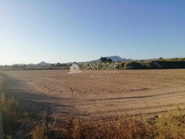 Casa en venta en el Vinalopó Mitjà / El Vinalopó Medio, Valencia