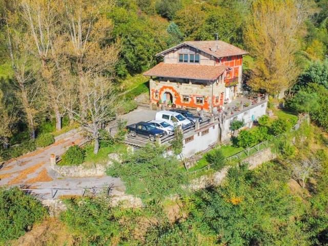 Chalet en venta en Astigarraga, Guipúzcoa