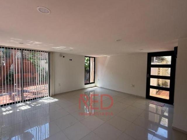 Casa en Venta Av. Cuauhtémoc #, Col. Centro. Coatzacoalcos, Ver