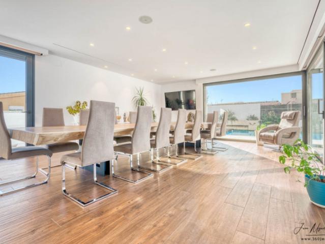 Casa en venta en Mas Pau, Alt Empordà
