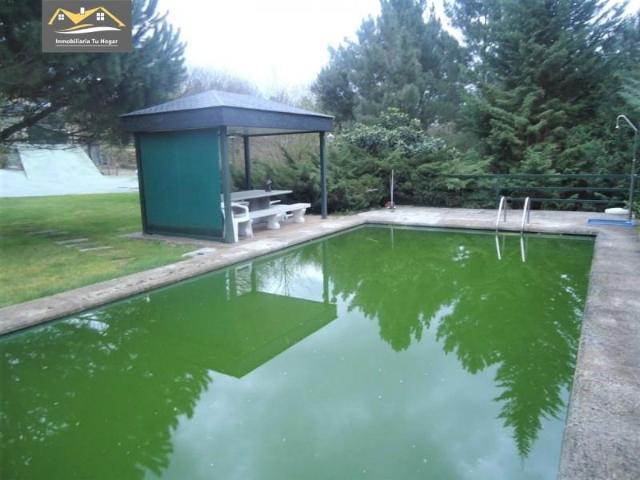 Casa en venta en Sobrado do Bispo, Ourense