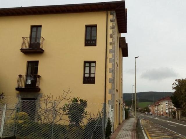 Casa en venta en Paderne, Cantabria