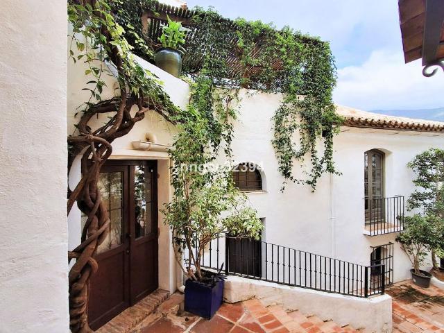 Casa en venta en Benahavís, Málaga