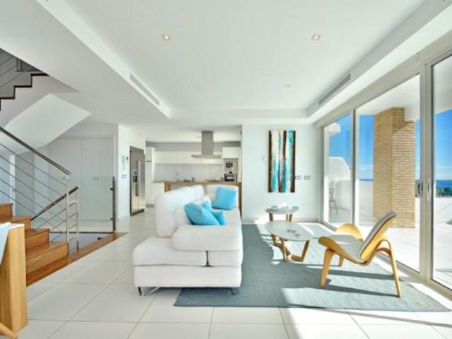 Casa en venta en La Sierrezuela, Costa del Sol Occidental